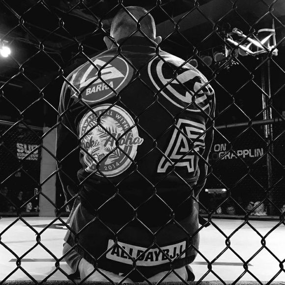 Meet your Posher, Carlos - Picture 1 of 1